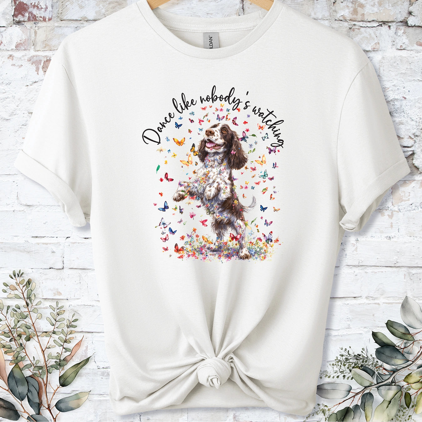 Cocker Spaniel #3 "Dance like nobody's watching" unisex T shirt