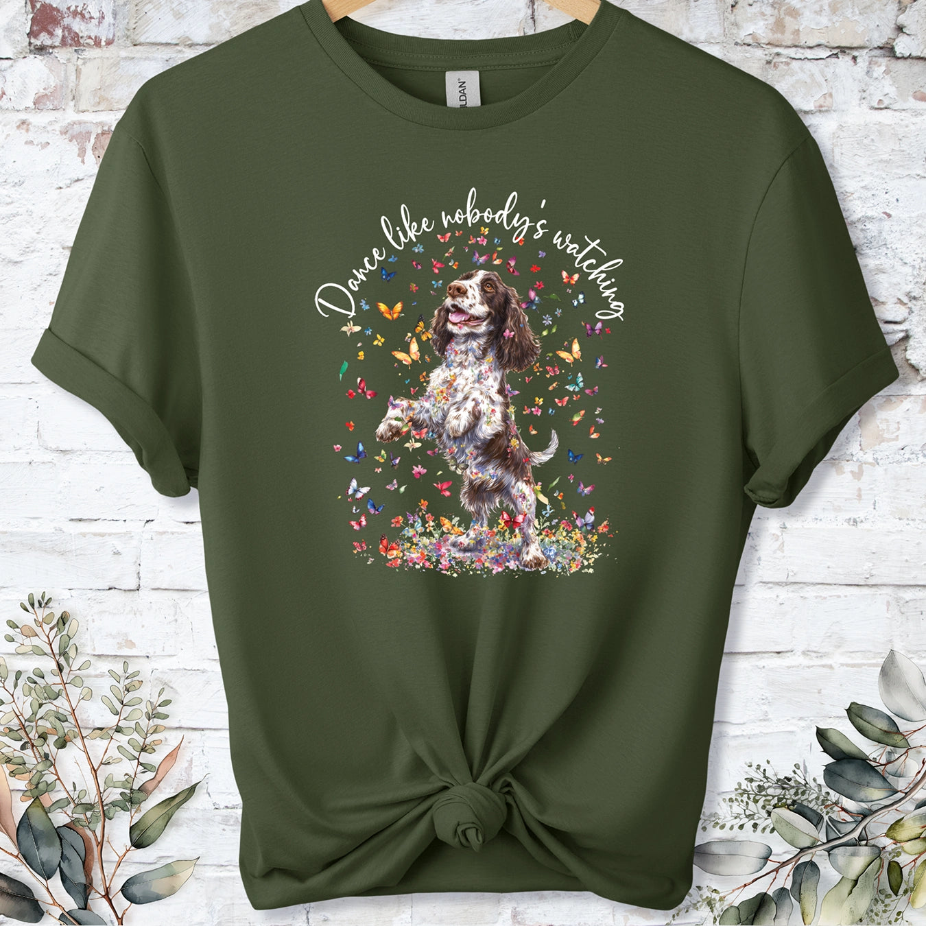 Cocker Spaniel #3 "Dance like nobody's watching" unisex T shirt