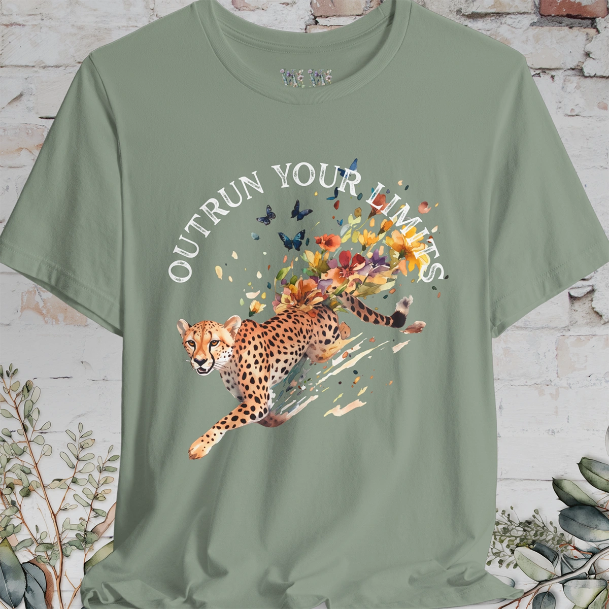 Cheetah, Outrun your limits, Unisex T shirt