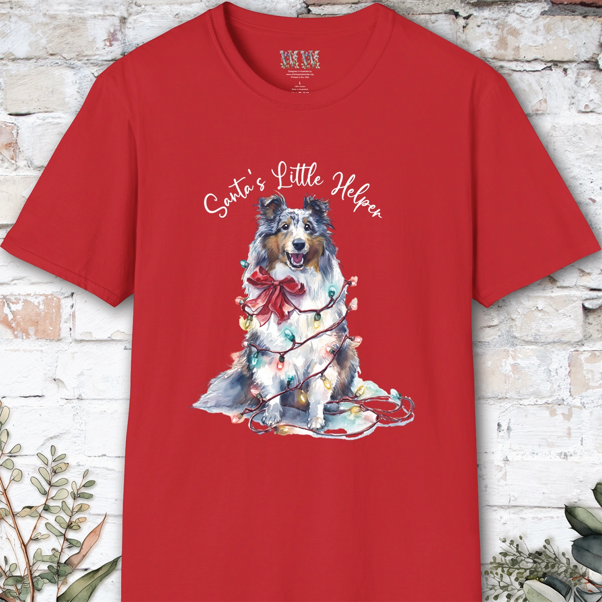 Shetland Sheepdog Santa's little helper. unisex T shirt