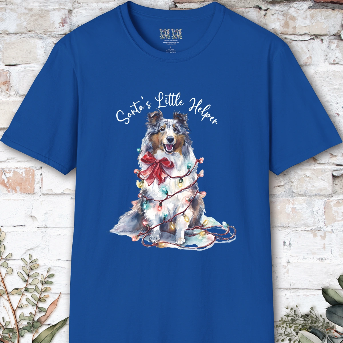 Shetland Sheepdog Santa's little helper. unisex T shirt